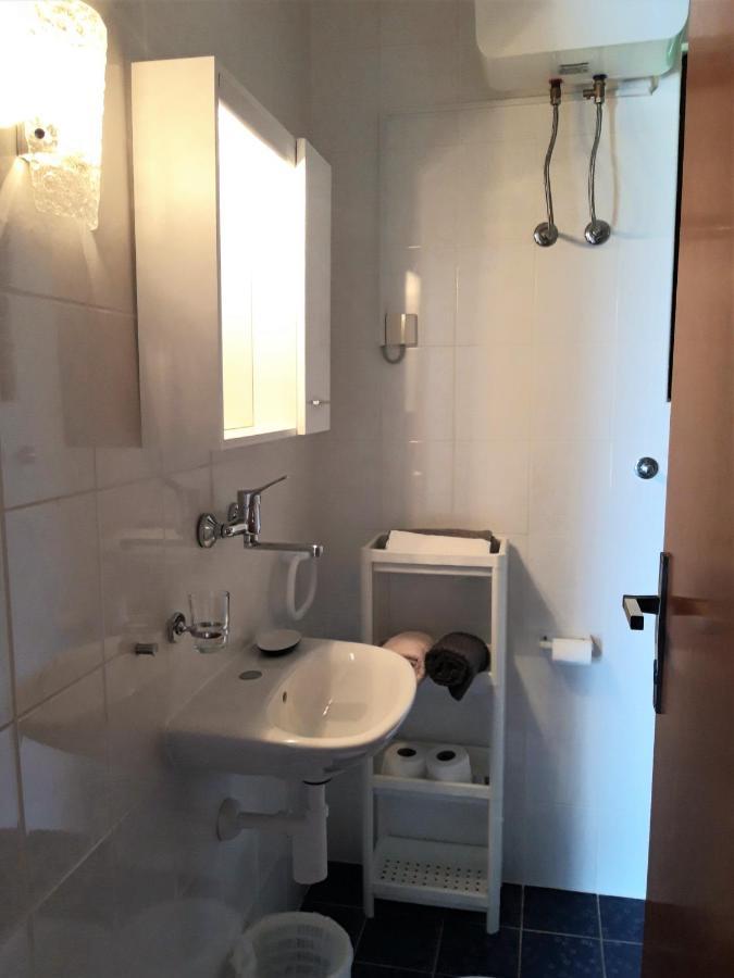 Apartments Marta Rogoznica  Eksteriør billede